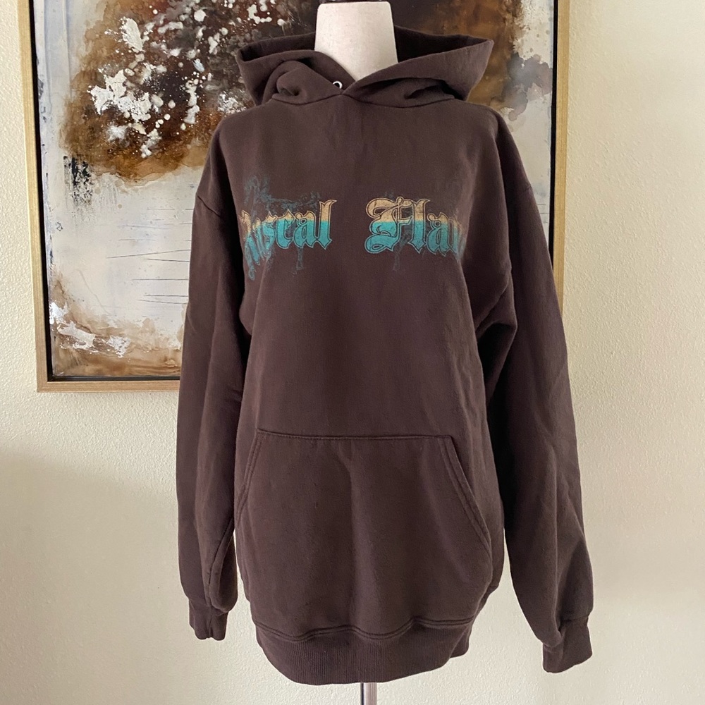 Rascal Flatts brown hoodie size Medium -